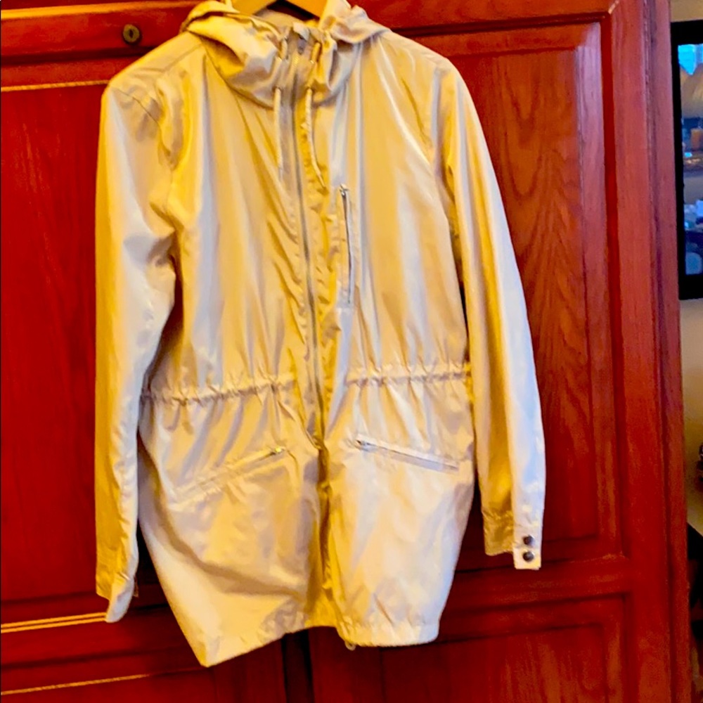 Lightweight Rain Jacket - image 1